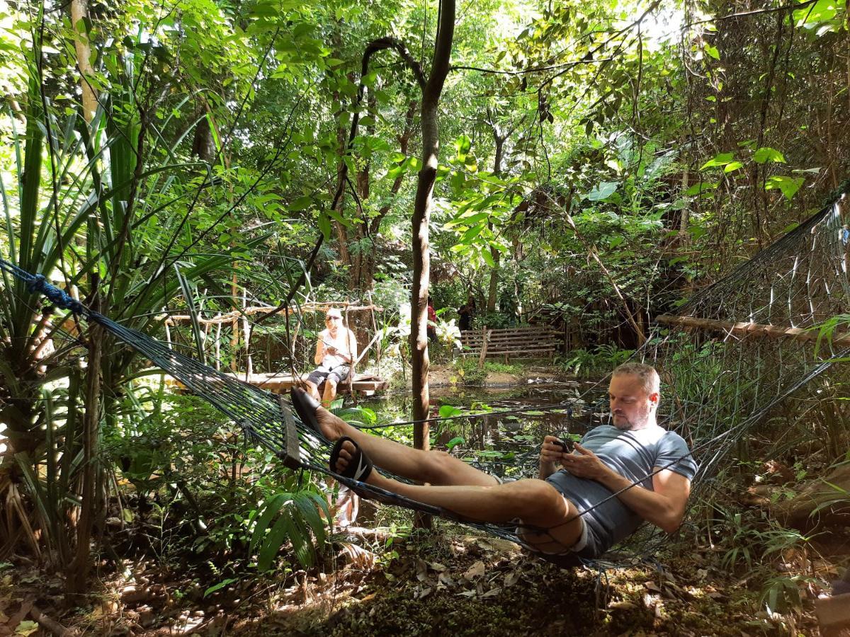 Habarana Tree House Mutu Village Exterior photo