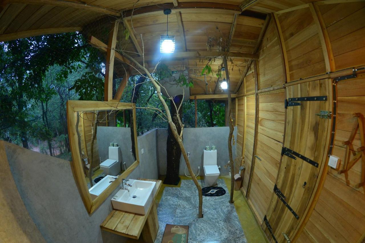 Habarana Tree House Mutu Village Exterior photo